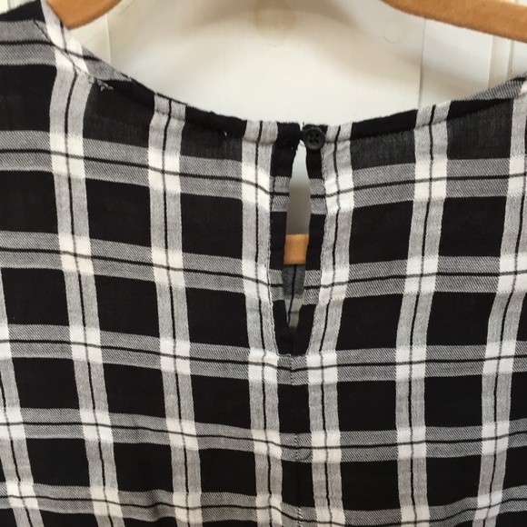 Beach Lunch Lounge Black & White Plaid Tunic - Picture 15 of 16